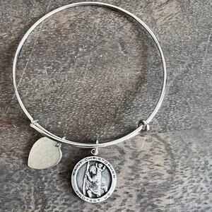Silver tone St. Christopher Protection Religious Catholic Bracelet